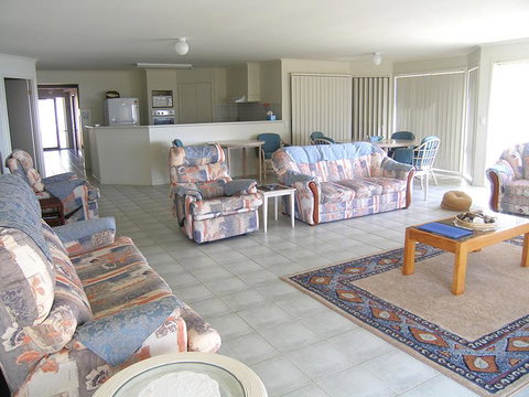 Water View House @ Orient Point - Tourism Cairns 2