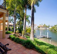 Waterfront Sorrento - Tourism Cairns