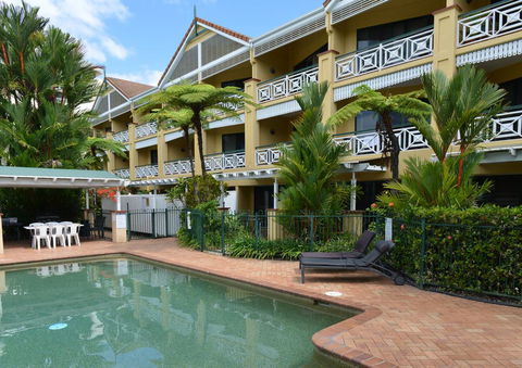 Waterfront Terraces - Tourism Cairns 1