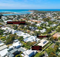 The Perfect Zone- SLEEPS 12 - Tourism Cairns
