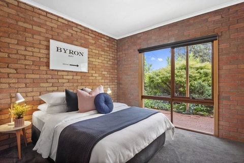 The Perfect Zone- SLEEPS 12 - Tourism Cairns 13