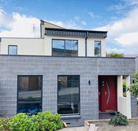 Apollo Bay Seal Apartments - Tourism Cairns