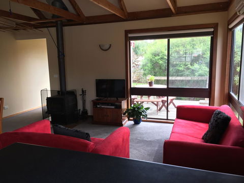 Red Ceder Cottage - Great Ocean Road - Port Campbell - Tourism Cairns 19