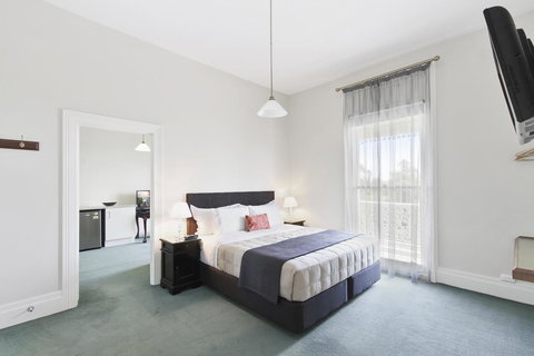 The Riversleigh - Tourism Cairns 24