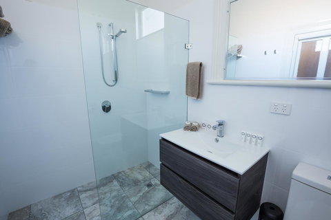 The Riversleigh - Tourism Cairns 30