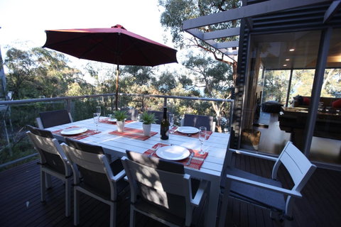 Lorne Luxury - Tourism Cairns 14