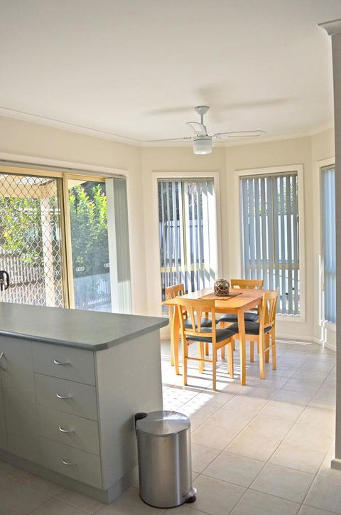 Horsham Central Stay - Tourism Cairns 1