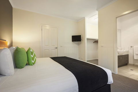 Quest Warrnambool - Tourism Cairns 6