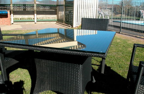 Ambassador Motor Inn - Tourism Cairns 35