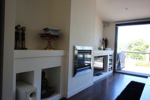 Lorne Holiday House - Tourism Cairns 8