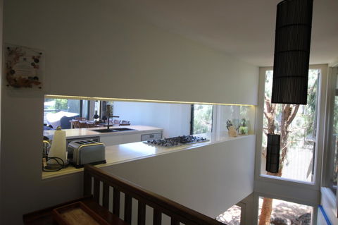 Lorne Holiday House - Tourism Cairns 9
