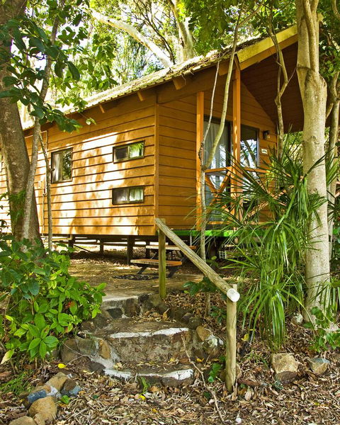Captain Cook Holiday Village 1770 - Tourism Cairns 7