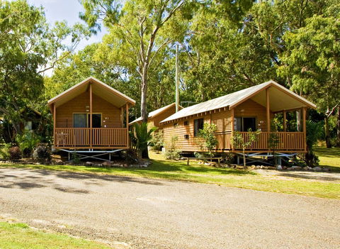 Captain Cook Holiday Village 1770 - Tourism Cairns 0