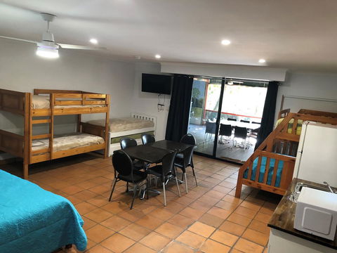 Captain Cook Holiday Village 1770 - Tourism Cairns 24
