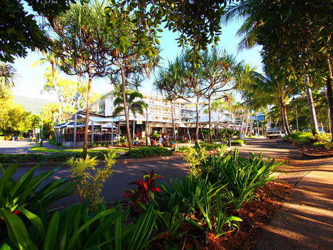 Drift Palm Cove - Tourism Cairns 8
