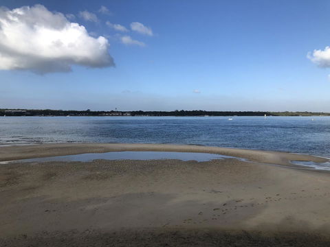 Bribie Island Hotel - Tourism Cairns 7