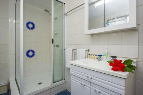 Magnetic North Apartment 1 - Tourism Cairns 10