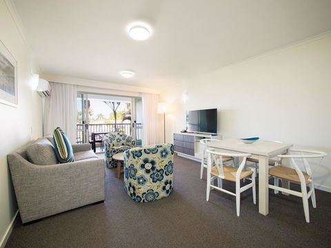 Oaks Sunshine Coast Oasis Resort - Tourism Cairns 40