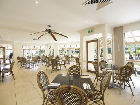 Oaks Sunshine Coast Oasis Resort - Tourism Cairns 25