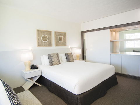 Oaks Sunshine Coast Oasis Resort - Tourism Cairns 14