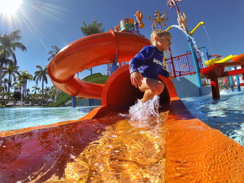 Oaks Sunshine Coast Oasis Resort - Tourism Cairns 8