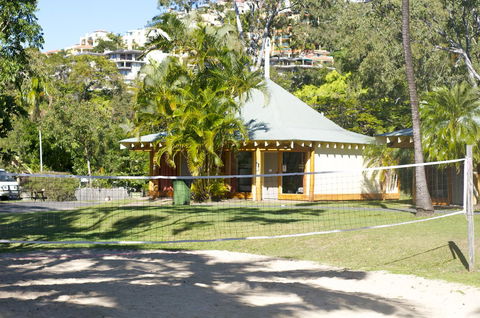 Nomads Airlie Beach - Tourism Cairns 34