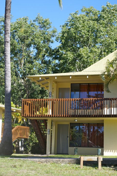 Nomads Airlie Beach - Tourism Cairns 41