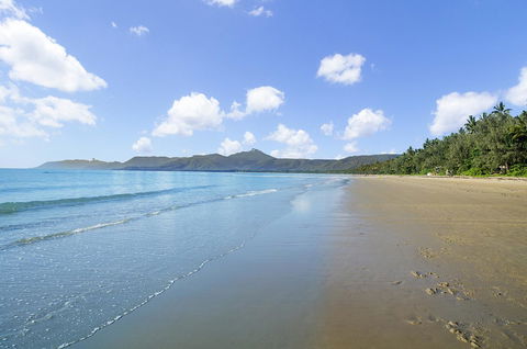 By The Sea Port Douglas - Tourism Cairns 27