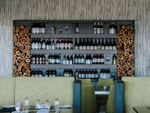 Mercure Clear Mountain Lodge - Tourism Cairns 38