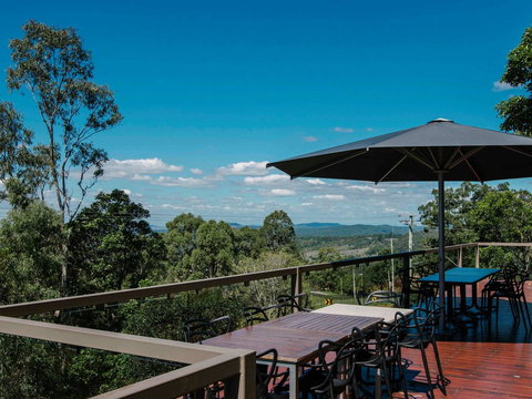 Mercure Clear Mountain Lodge - Tourism Cairns 31