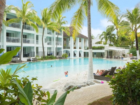 Beach Club Port Douglas Luxury Apartments - Tourism Cairns 0