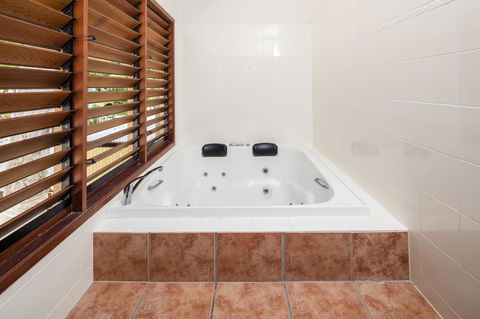 Paradise On The Beach Resort - Tourism Cairns 19