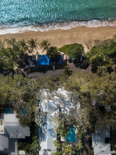 Paradise On The Beach Resort - Tourism Cairns 5