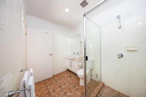 Paradise On The Beach Resort - Tourism Cairns 18