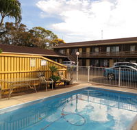 Twin Pines Motel - Tourism Cairns