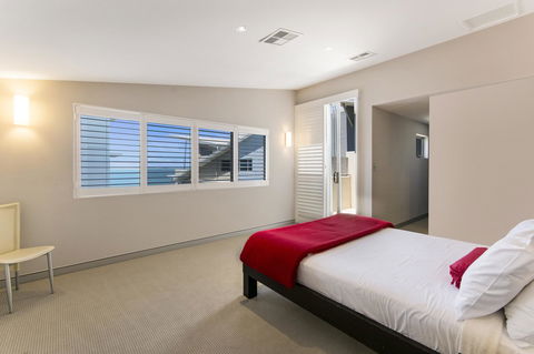 Redvue Holiday Apartments - Tourism Cairns 21
