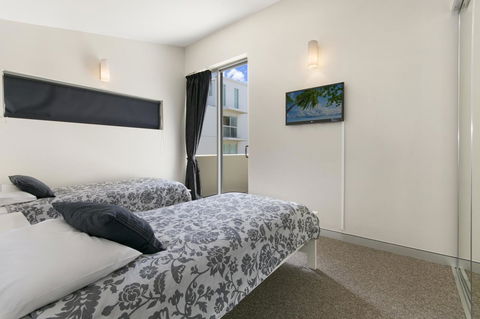 Redvue Holiday Apartments - Tourism Cairns 31