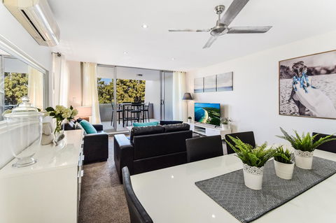 Redvue Holiday Apartments - Tourism Cairns 3