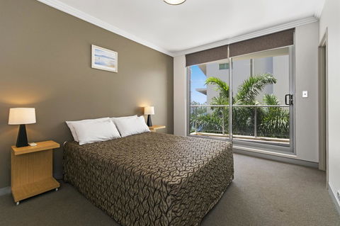 Redvue Holiday Apartments - Tourism Cairns 24