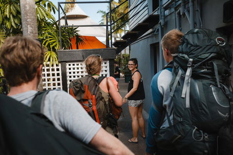 Mad Monkey Central - Tourism Cairns 39