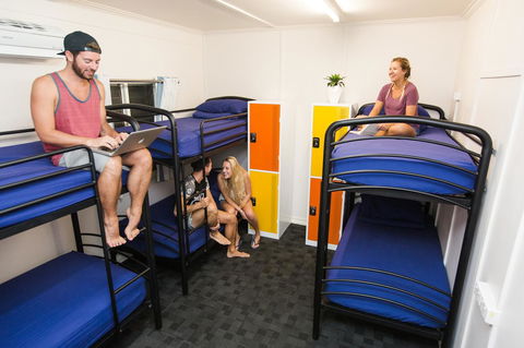 Mad Monkey Central - Tourism Cairns 21