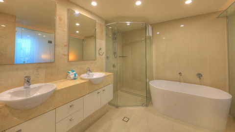 Cilento Mooloolaba - Tourism Cairns 18