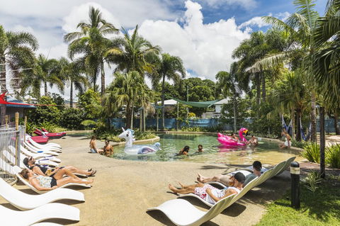 Summer House Cairns - Tourism Cairns 1