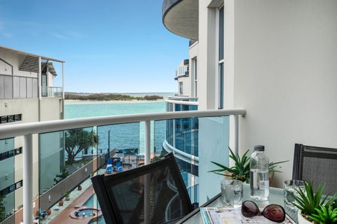 Watermark Resort Caloundra - Tourism Cairns 22