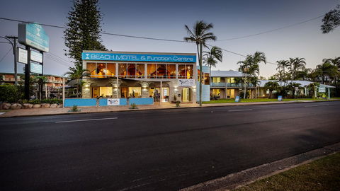 The Beach Motel Hervey Bay - Tourism Cairns 21