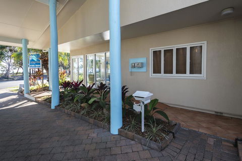 The Beach Motel Hervey Bay - Tourism Cairns 38