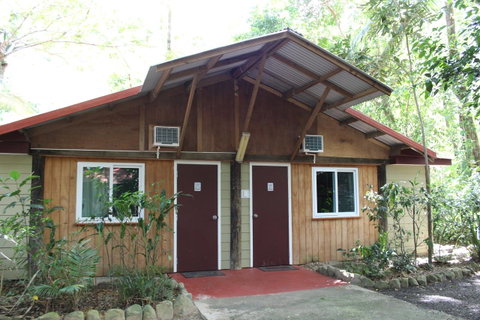 PK\'s Jungle Village - Tourism Cairns 7