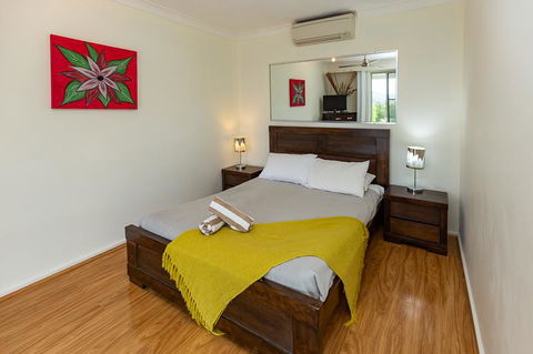 Beach Lodges - Tourism Cairns 30