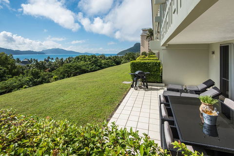 Beach Lodges - Tourism Cairns 38