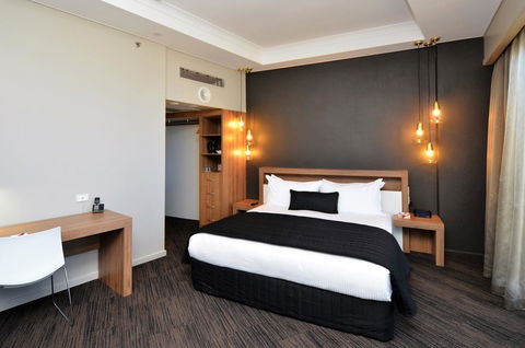 Hotel Grand Chancellor Townsville - Tourism Cairns 4